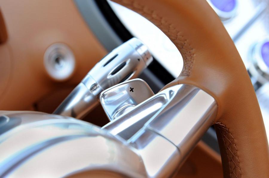  Bugatti Veyron 16.4 Grand Sport 2009 года  (фото 43 из 96)